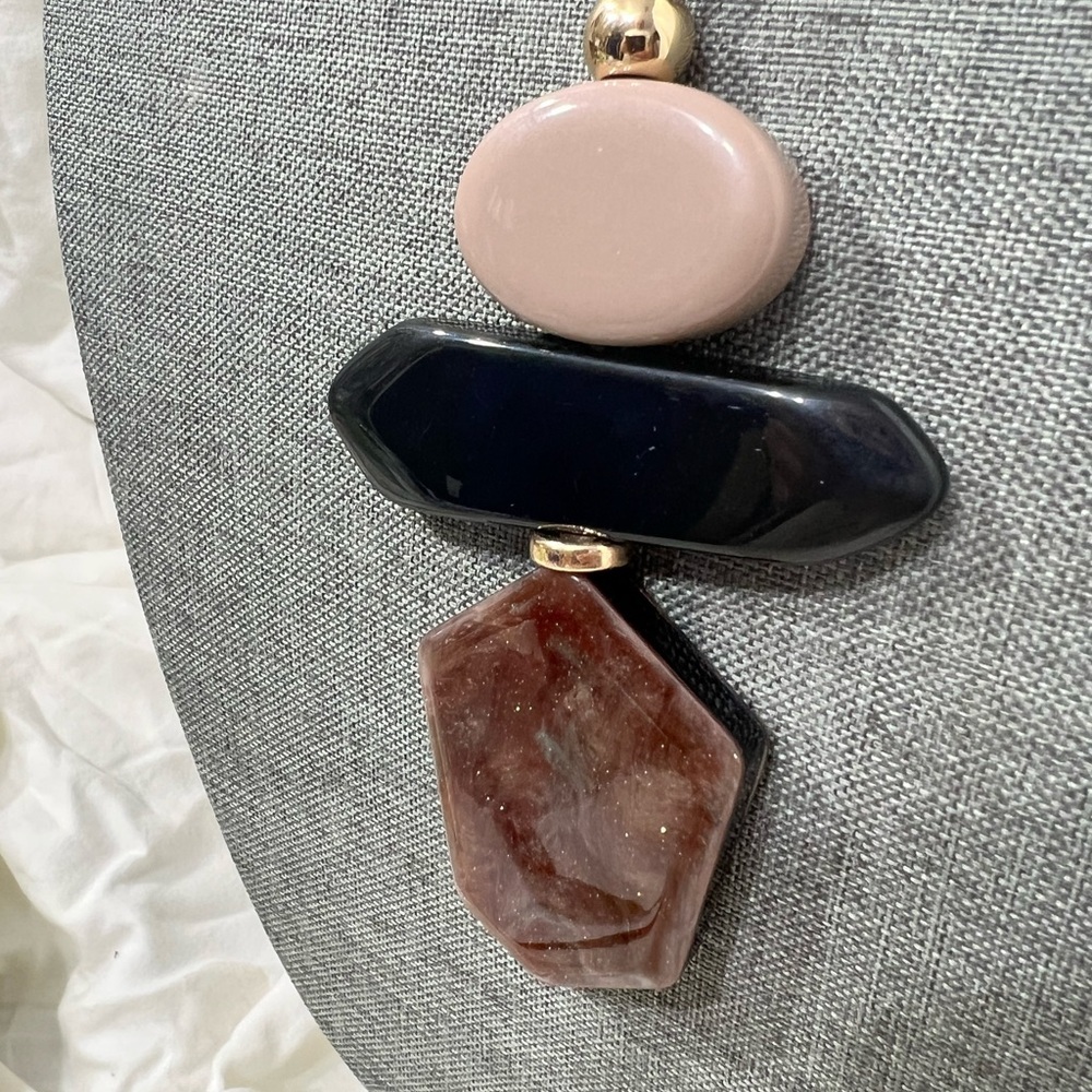 Fashion Necklace BoHo Chic Style W/ Leather Strap And 18kt Gold Plated☑️ - Picture 13 of 13